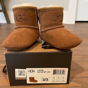 Baby ugg boots 2/3